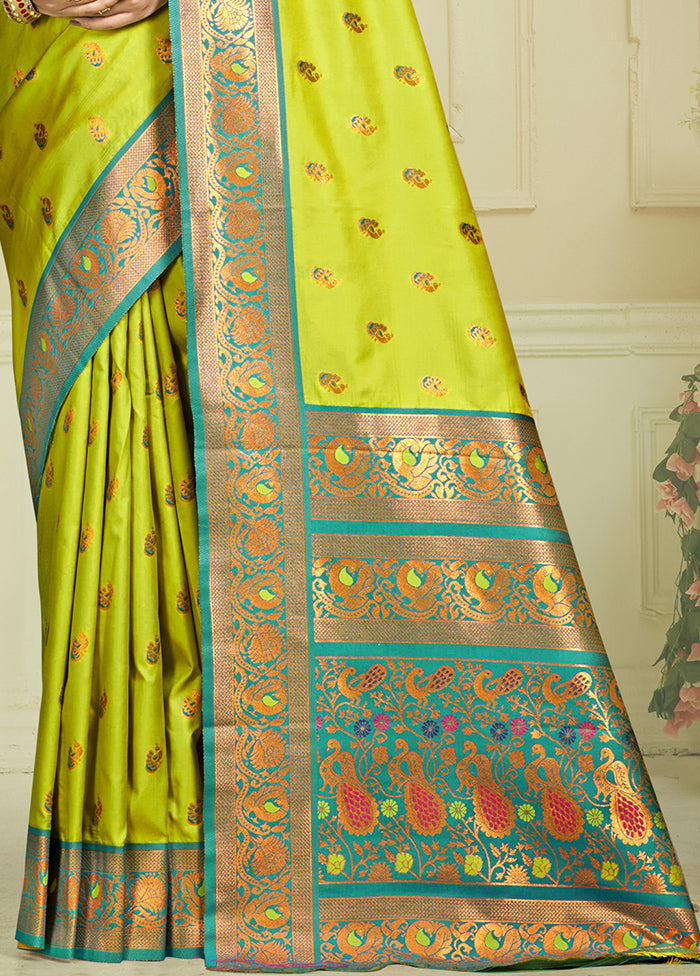 Parrot Green Dupion Silk Saree With Blouse Piece