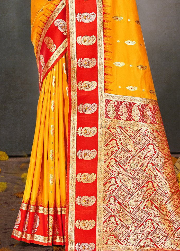 Yellow Dupion Silk Saree With Blouse Piece