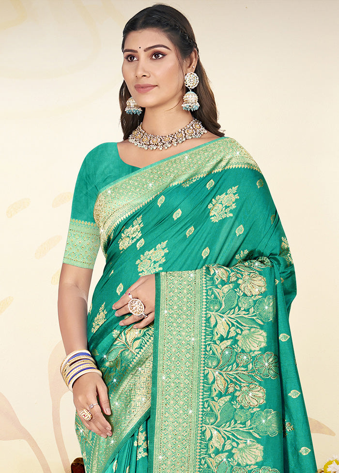 Green Spun Silk Saree With Blouse Piece