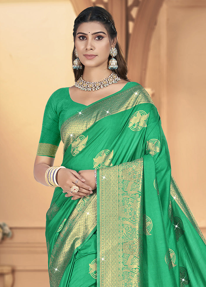 Green Spun Silk Saree With Blouse Piece