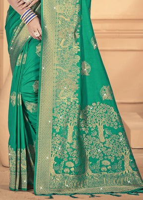 Green Spun Silk Saree With Blouse Piece