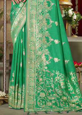 Green Spun Silk Saree With Blouse Piece