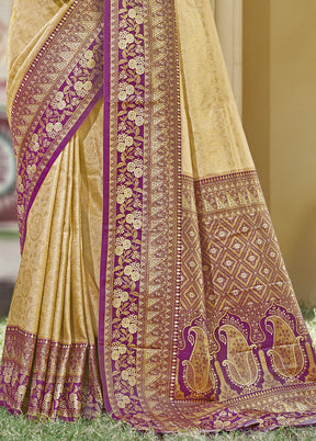 Cream Spun Silk Saree With Blouse Piece