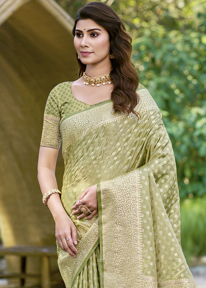 Green Spun Silk Saree With Blouse Piece