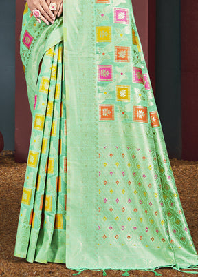 Multicolor Cotton Saree With Blouse Piece