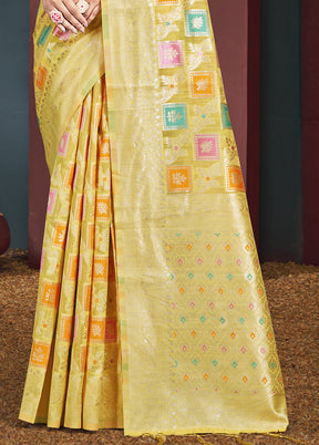 Multicolor Cotton Saree With Blouse Piece