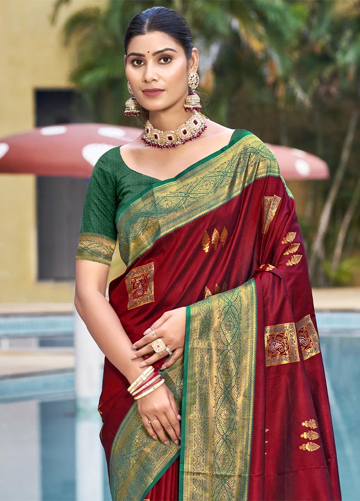 Maroon Dupion Silk Saree With Blouse Piece