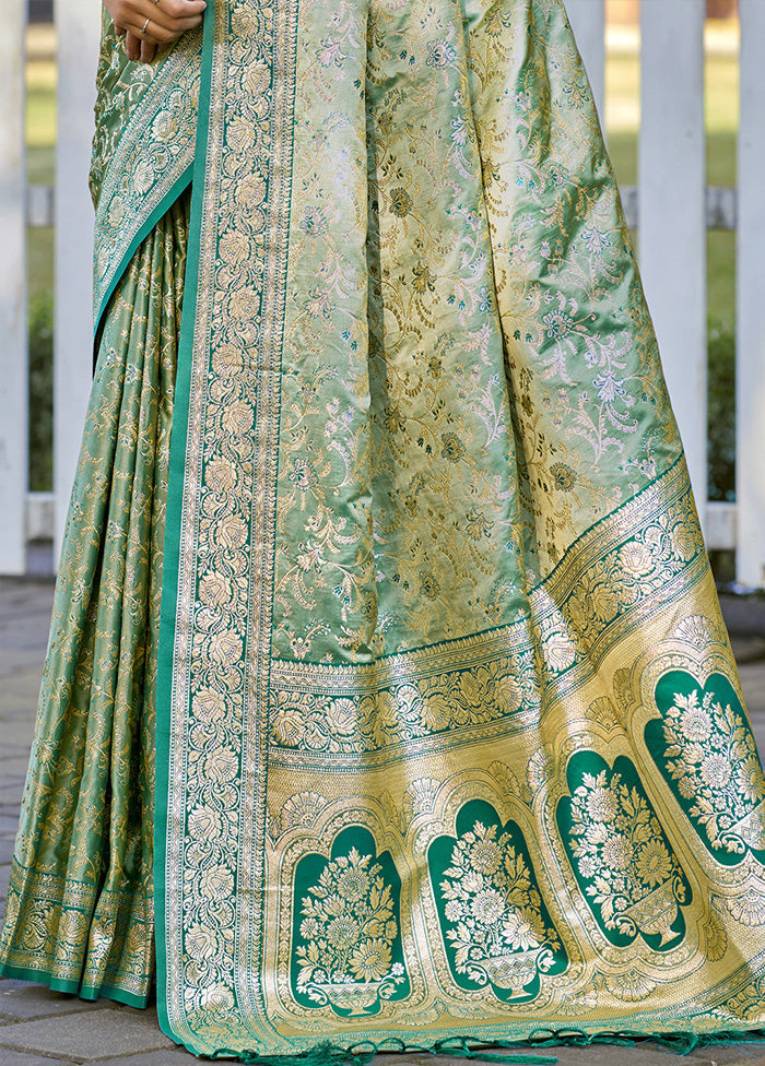 Green Spun Silk Saree With Blouse Piece