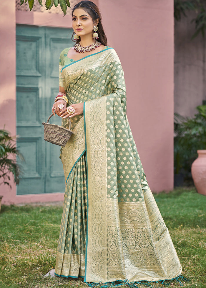 Green Spun Silk Saree With Blouse Piece