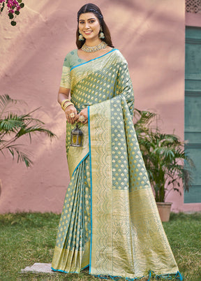 Green Spun Silk Saree With Blouse Piece