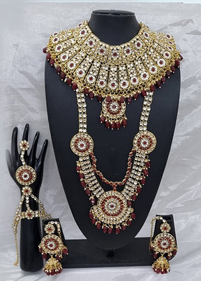 Maroon Alloy Jewellery Set