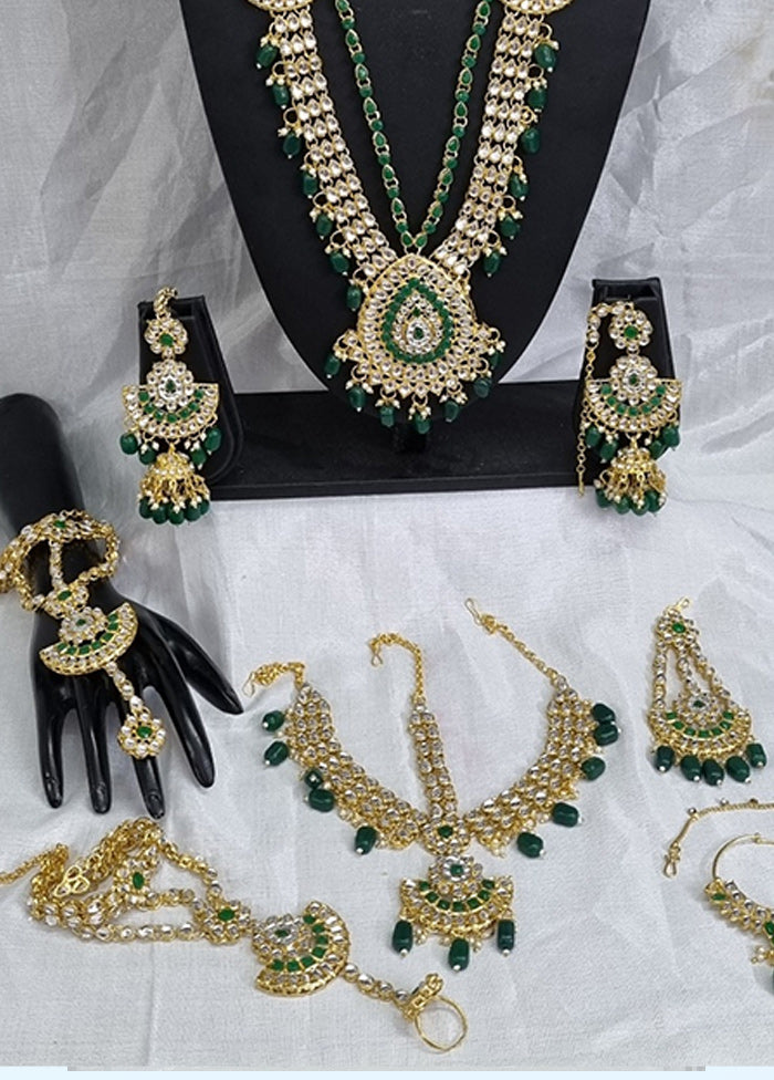 Green Alloy Jewellery Set