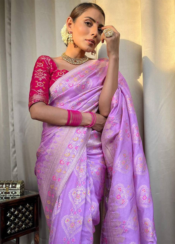 Lavender Banarasi Silk Saree With Blouse Piece