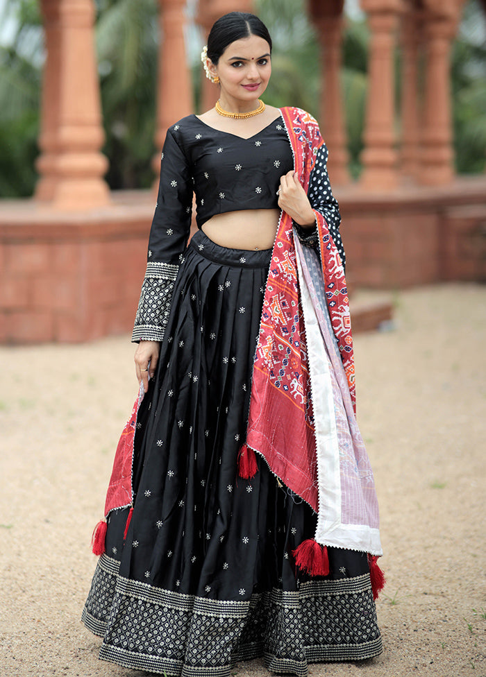 3 Pc Black Silk Semi Stitched Lehenga Set