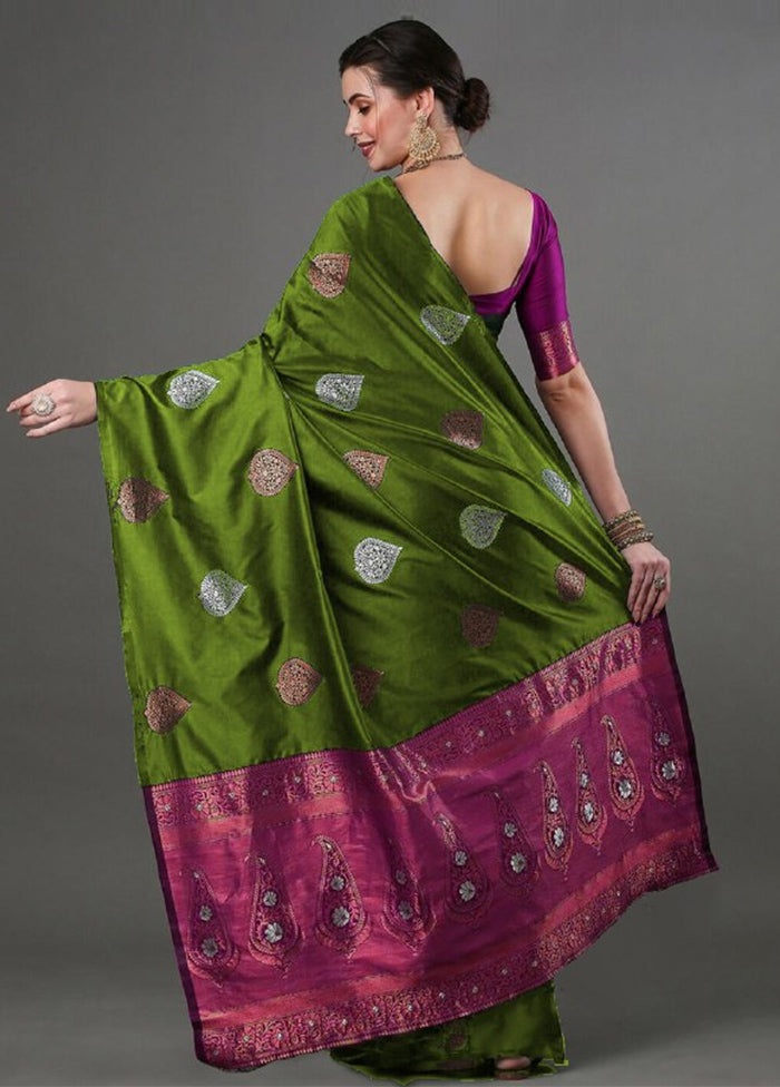 Olive Green Banarasi Silk Saree With Blouse Piece