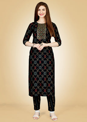 2 Pc Black Readymade Rayon Kurti Set