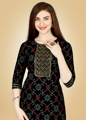 2 Pc Black Readymade Rayon Kurti Set