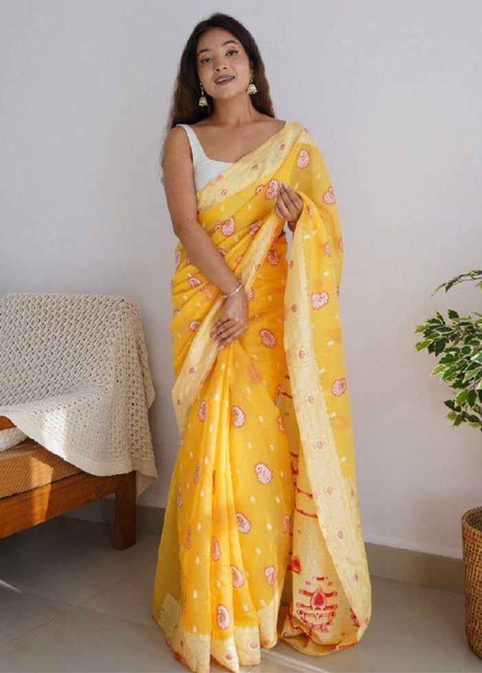 Yellow Cotton Saree With Blouse Piece