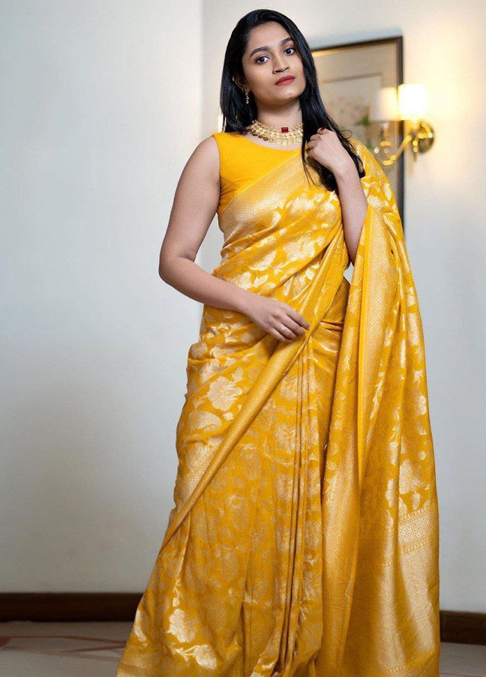 Yellow Spun Silk Saree With Blouse Piece