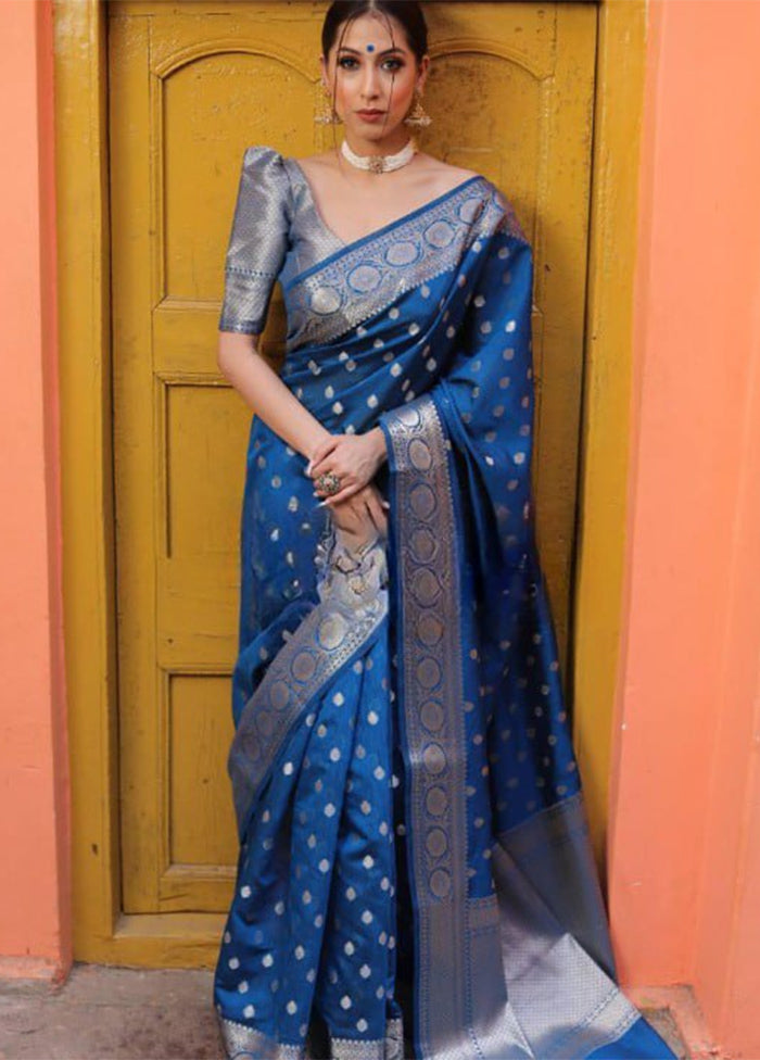 Blue Banarasi Silk Saree With Blouse Piece