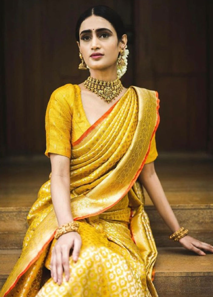 Yellow Banarasi Silk Saree With Blouse Piece