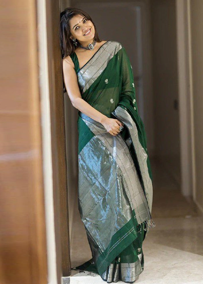 Green Cotton Saree With Blouse Piece