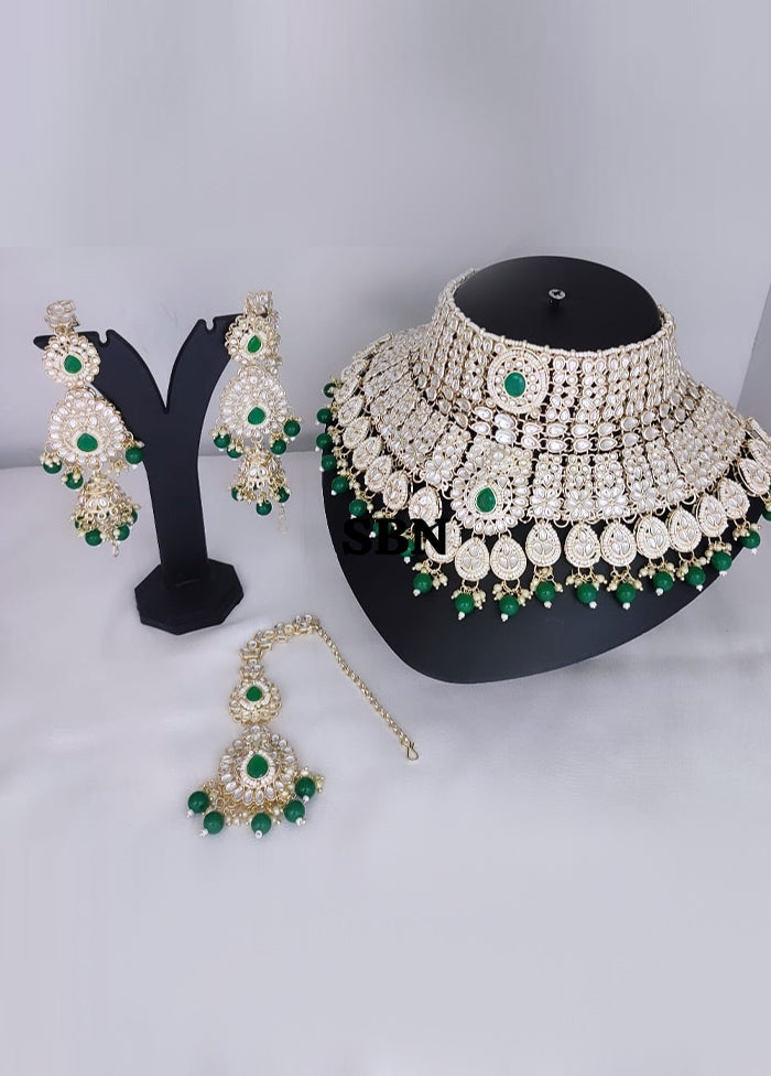 Green Alloy Jewellery Set