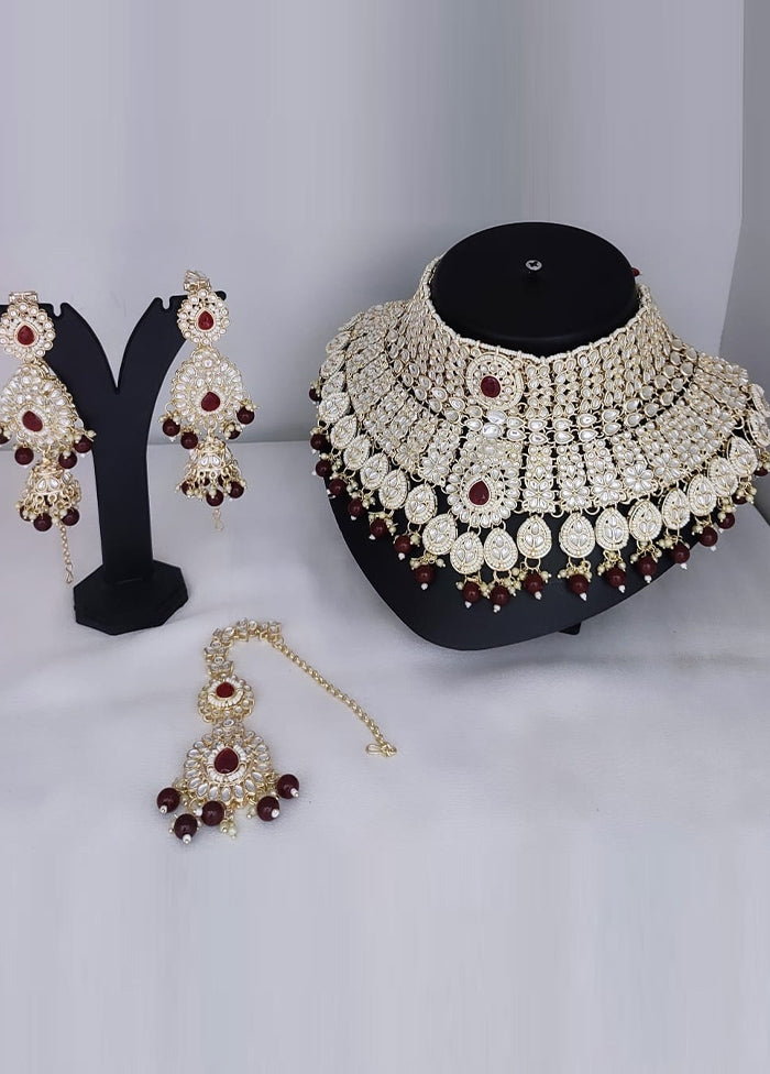 Maroon Alloy Jewellery Set