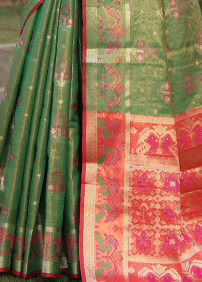 Dark Green Organza Saree With Blouse Piece