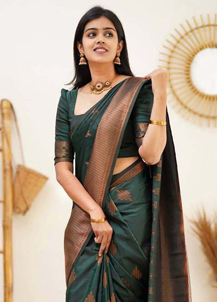 Green Banarasi Silk Saree With Blouse Piece