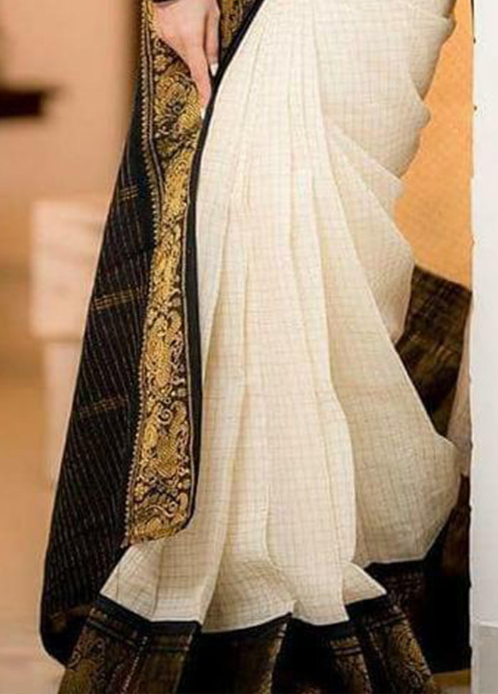 White Banarasi Silk Saree With Blouse Piece