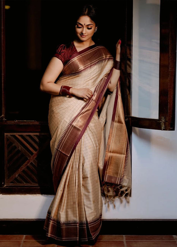 Cream Banarasi Silk Saree With Blouse Piece