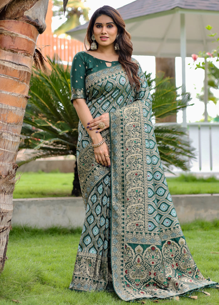 Dark Green Pure Silk Saree With Blouse Piece