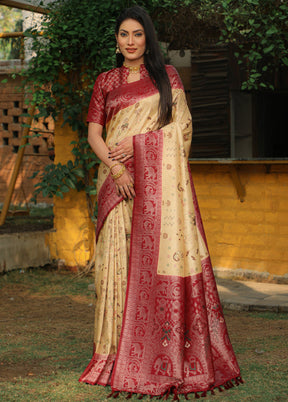 Cream Pure Dupion Silk Saree With Blouse Piece