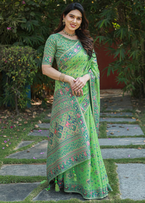 Green Cotton Saree With Blouse Piece