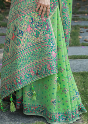 Green Cotton Saree With Blouse Piece