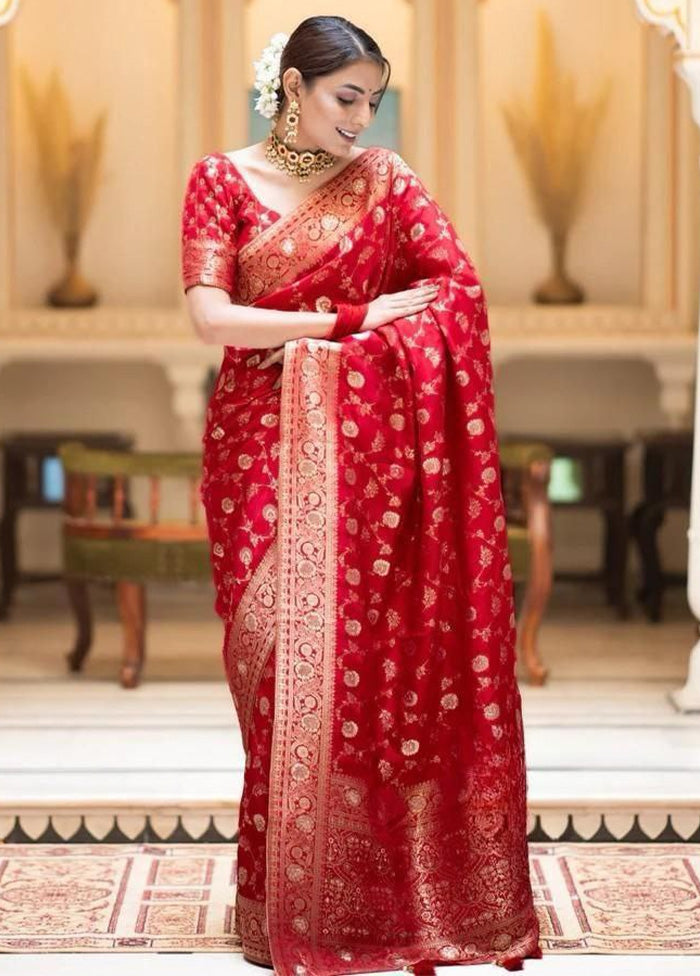 Red Banarasi Silk Saree With Blouse Piece