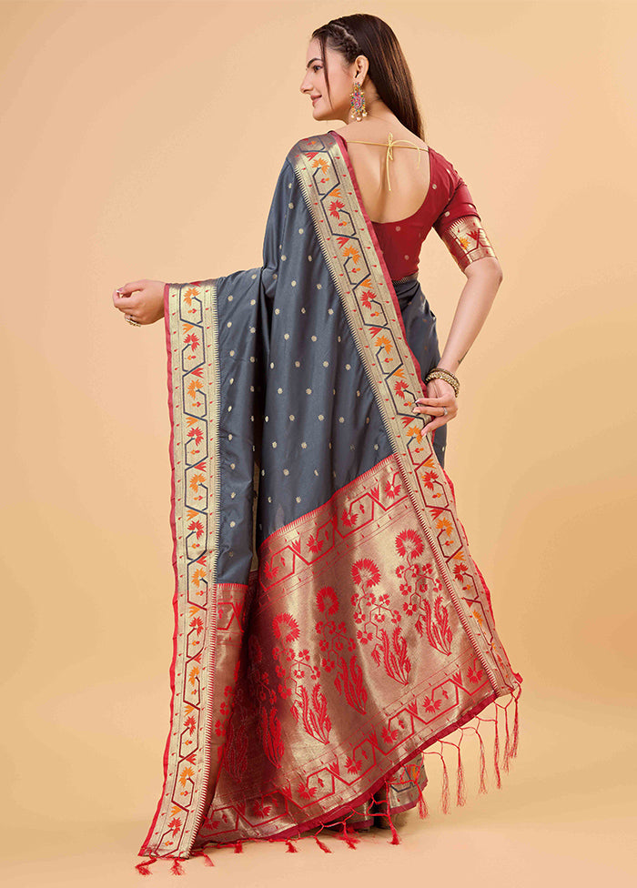 Grey Banarasi Silk Saree With Blouse Piece