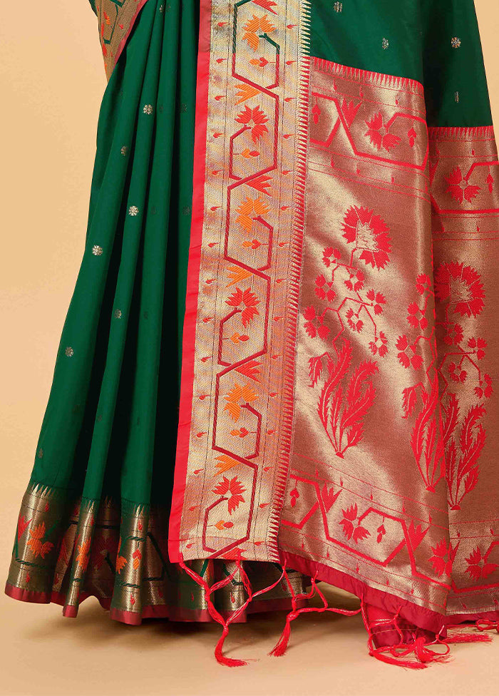 Green Banarasi Silk Saree With Blouse Piece