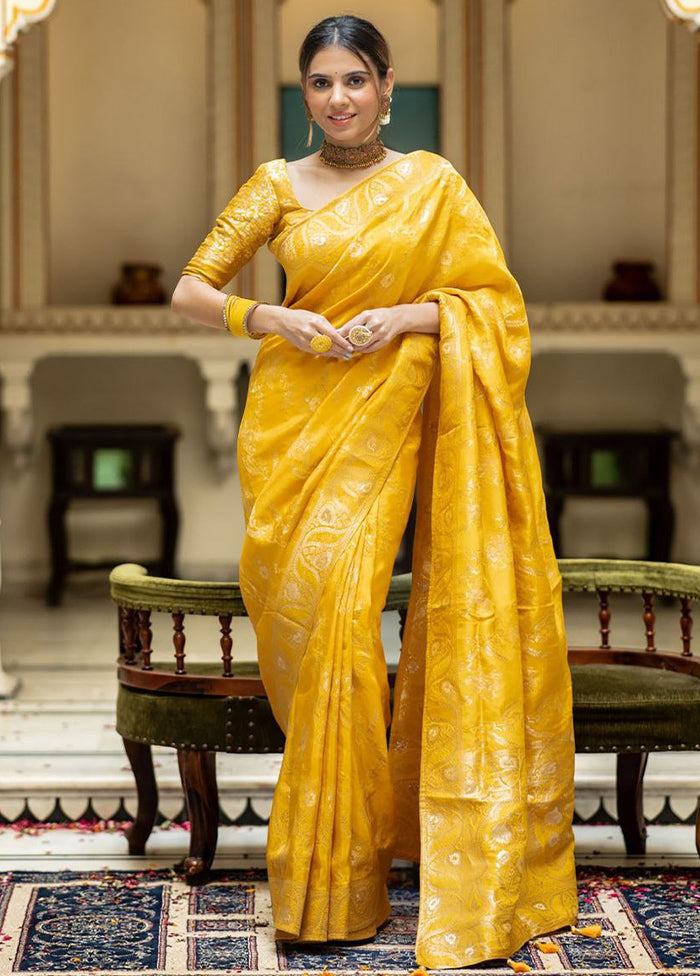 Mustard Banarasi Silk Saree With Blouse Piece