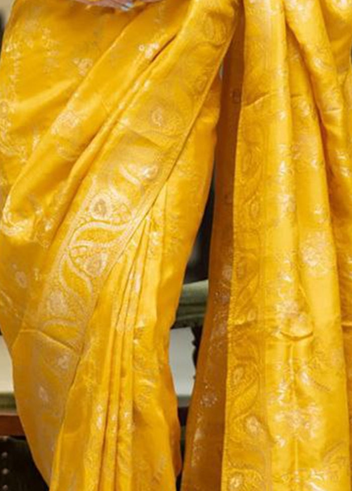 Mustard Banarasi Silk Saree With Blouse Piece