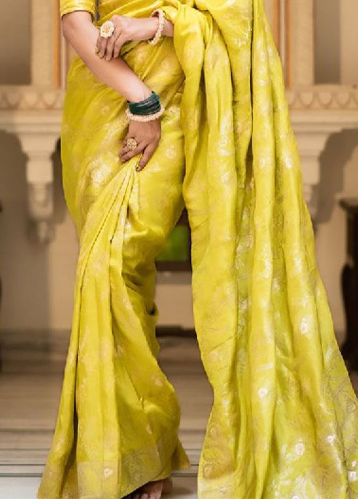 Yellow Banarasi Silk Saree With Blouse Piece