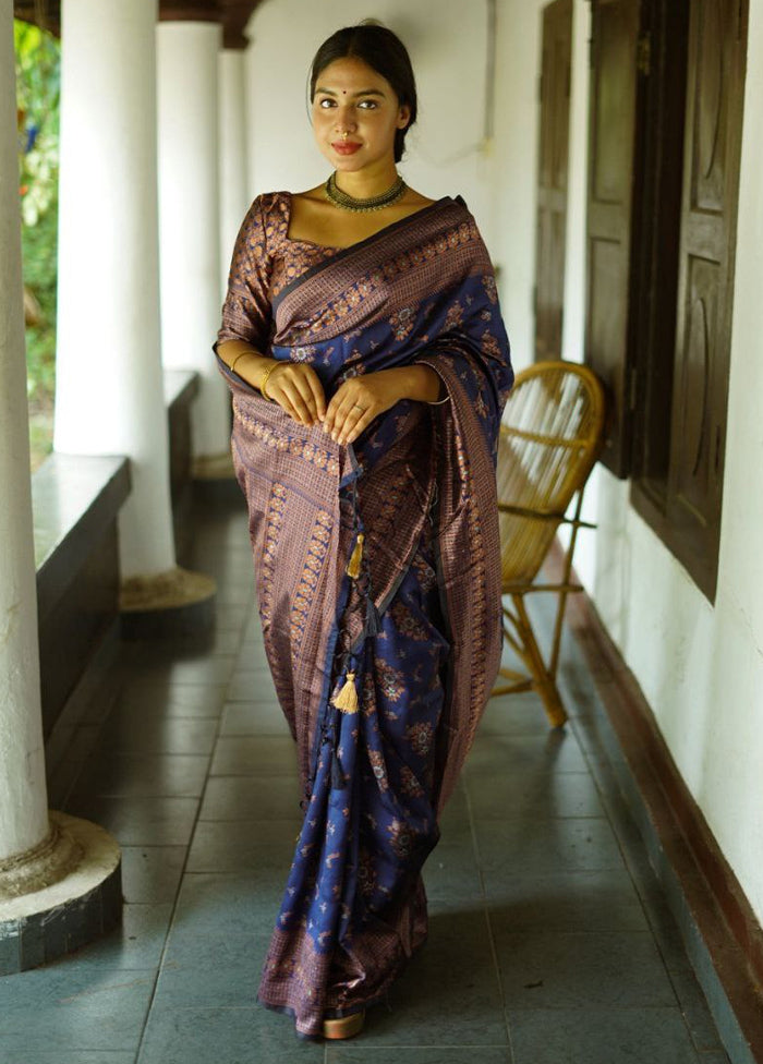 Blue Spun Silk Saree With Blouse Piece