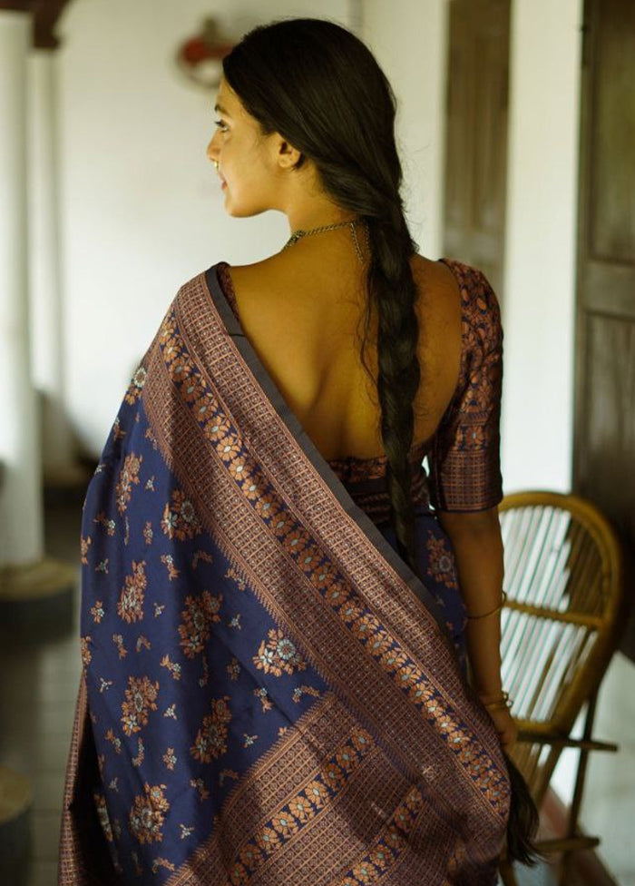 Blue Spun Silk Saree With Blouse Piece