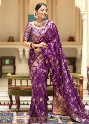 Purple Banarasi Silk Saree With Blouse Piece