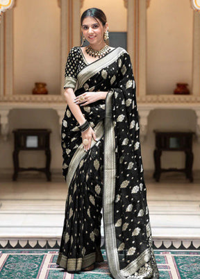 Black Banarasi Silk Saree With Blouse Piece