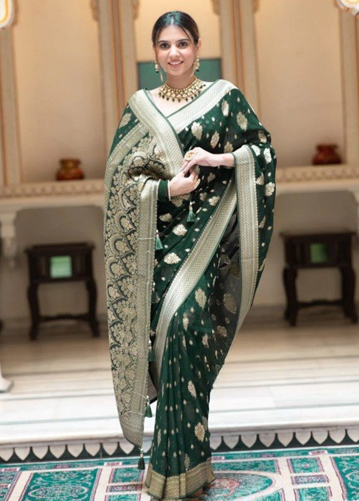 Green Banarasi Silk Saree With Blouse Piece