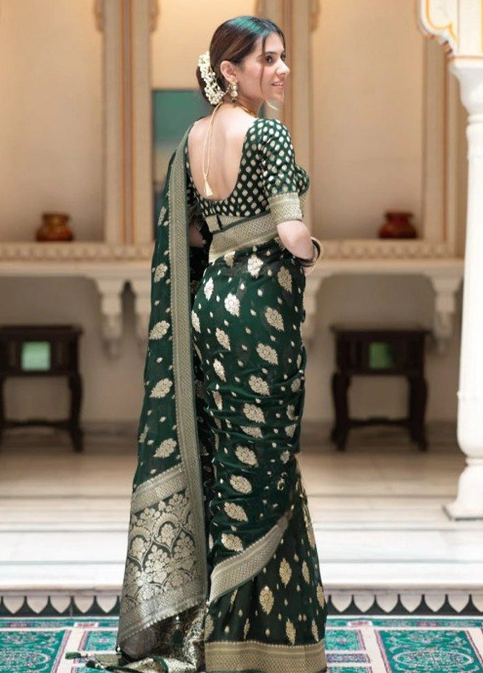 Green Banarasi Silk Saree With Blouse Piece