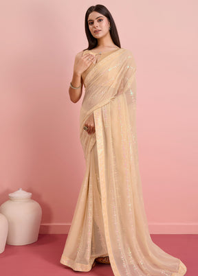 Cream Georgette Saree With Blouse Piece