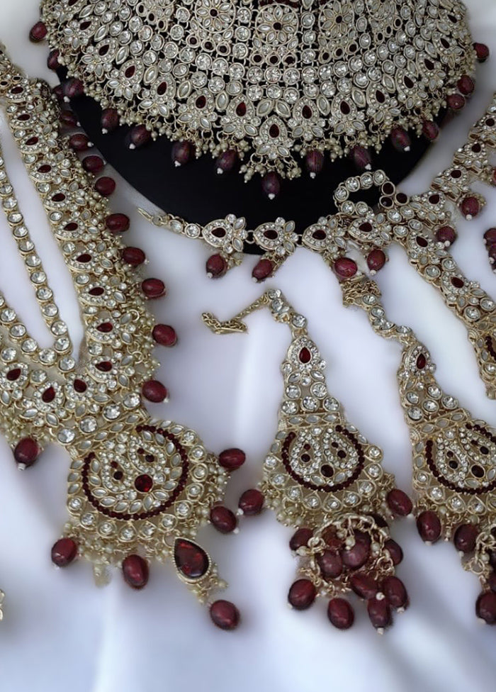 Maroon Alloy Jewellery Set